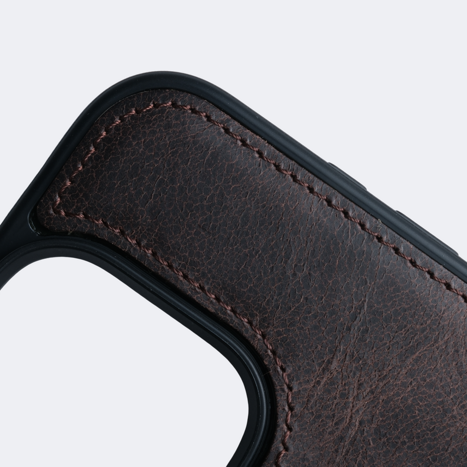 TOON Slim Genuine Leather iPhone Case (MagSafe Compatible) - Brown