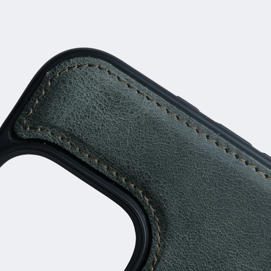 TOON Slim Genuine Leather iPhone Case (MagSafe Compatible)- Green