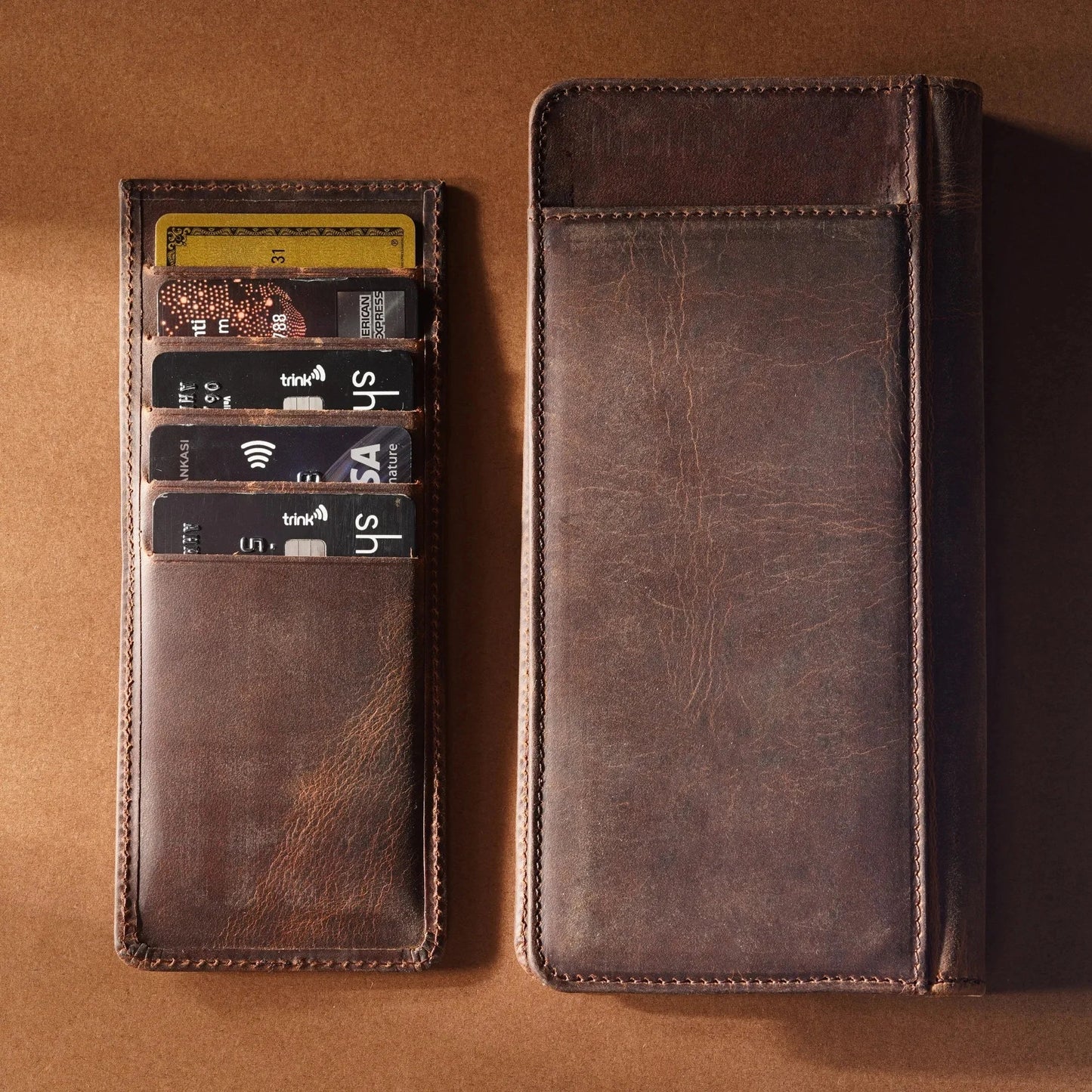 Ares Leather Wallet with Phone Compartment