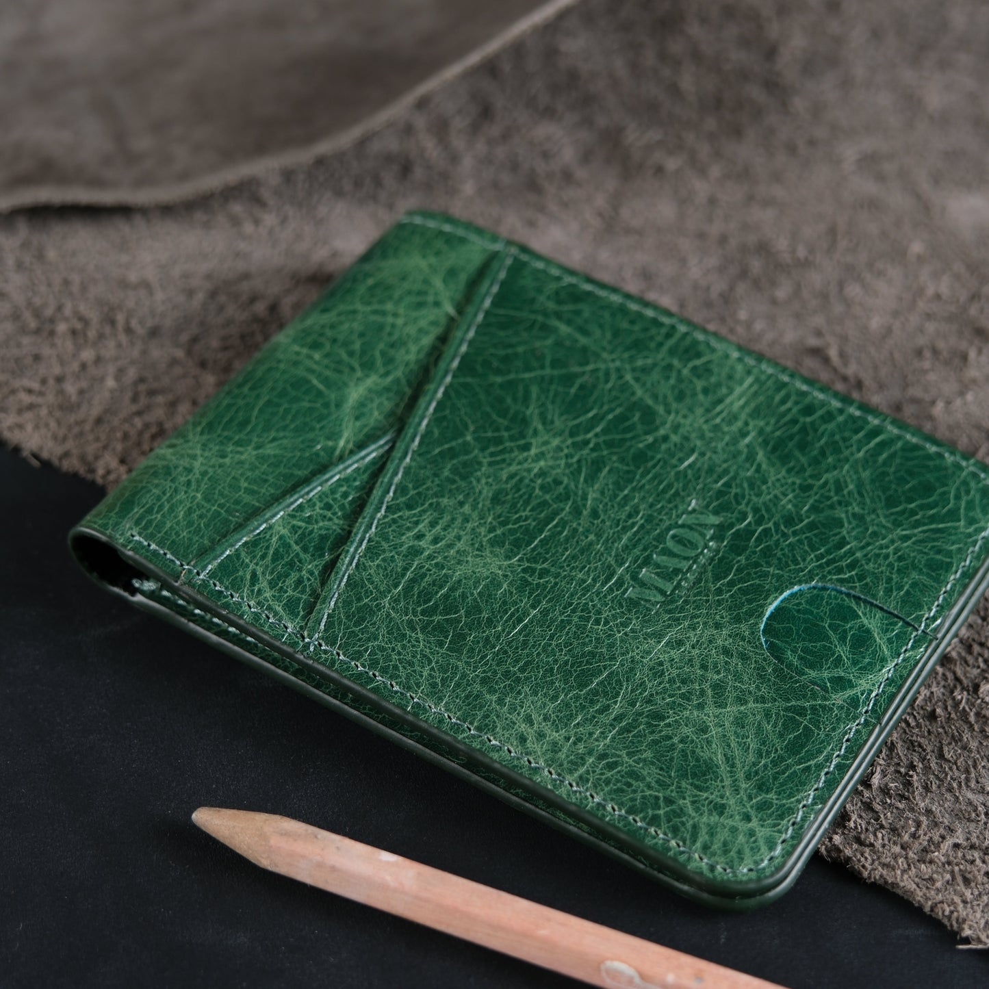 Altay Minimalist Genuine Leather Wallet