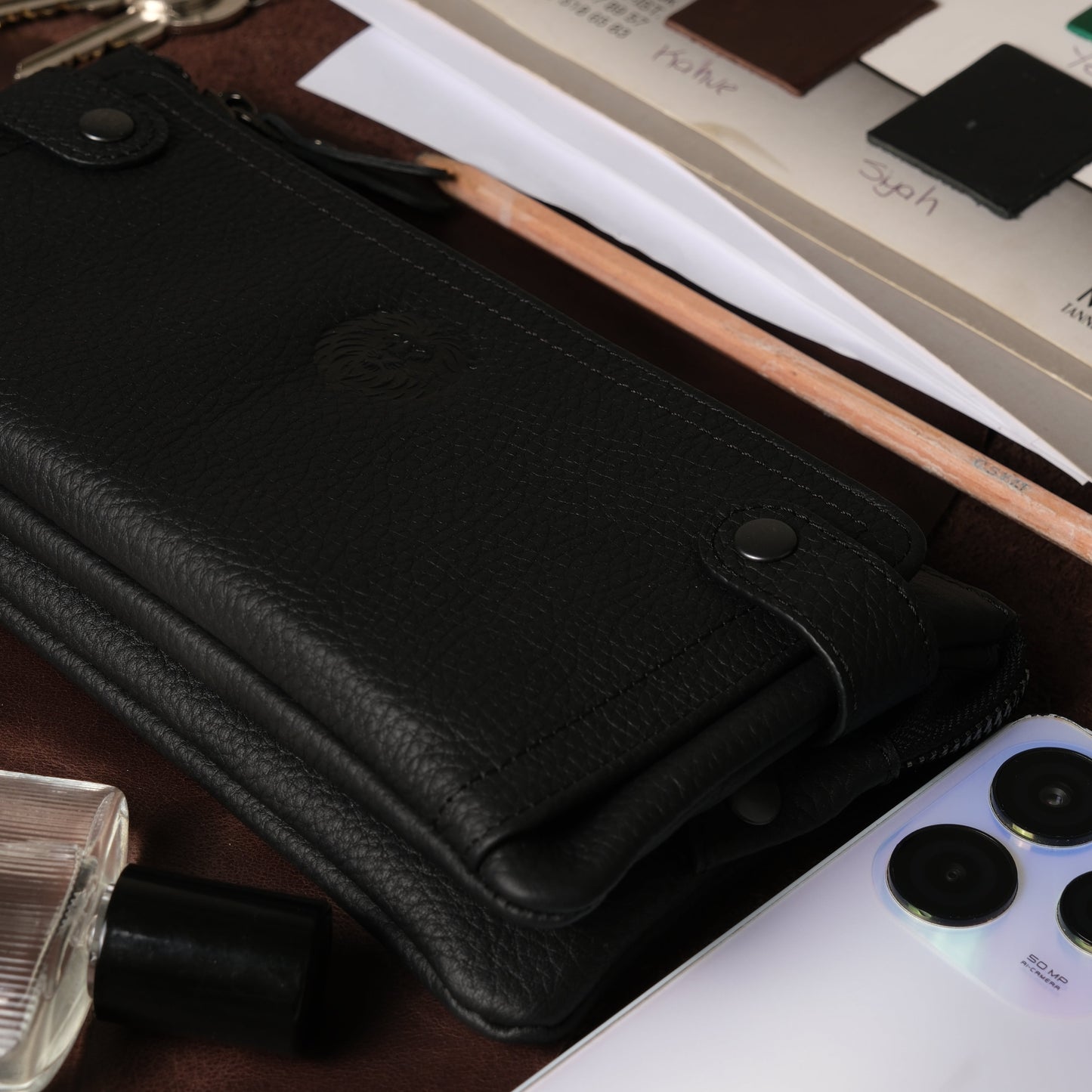 Roma Unisex Leather Clutch Wallet with Phone Slot
